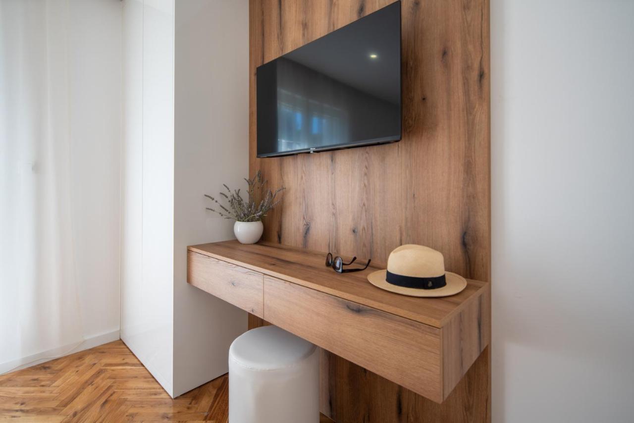 Garden Apartment Pakostane Bagian luar foto